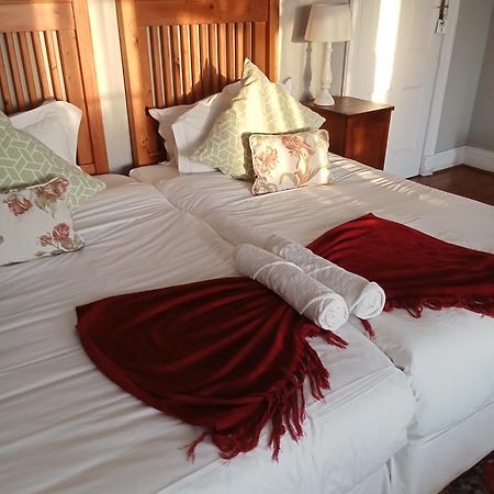 Kardinal Guesthouse Порт Елизабет Екстериор снимка